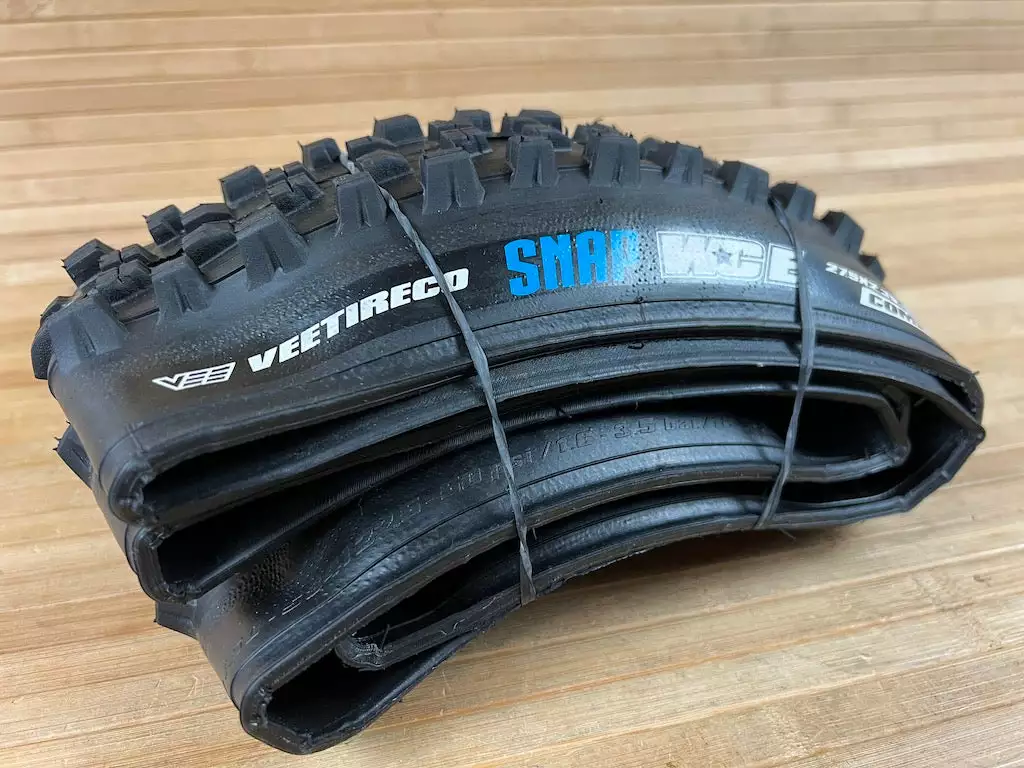 Vee Tire SNAP WCE 27.5 X 2.35 Reifen Enduro Core 3 Vee Tire SNAP WCE 27.5 X 2.35 Reifen Enduro Core – Bild 3
