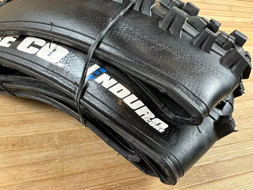 Vee Tire SNAP WCE 27.5 X 2.35 Reifen Enduro Core 4 Vee Tire SNAP WCE 27.5 X 2.35 Reifen Enduro Core – Bild 4