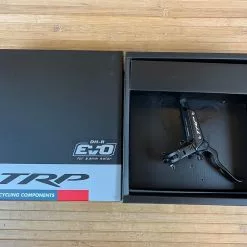 TRP DH-R EVO BLACK HD-M846 Bremse HR Hebel Rechts 18 TRP DH-R EVO BLACK HD-M846 Bremse HR Hebel Rechts -Fox-Laden IMG 4006 a225b176 47c8 47c3 a653 2f3c731f45a1