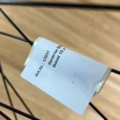 Reverse Black One Vorderrad VR 29" Boost 110 X 15mm Schwarz 17 Reverse Black One Vorderrad VR 29" Boost 110 X 15mm Schwarz -Fox-Laden IMG 4041 31554d71 a78e 4266 b938 7d23cb4b89d6