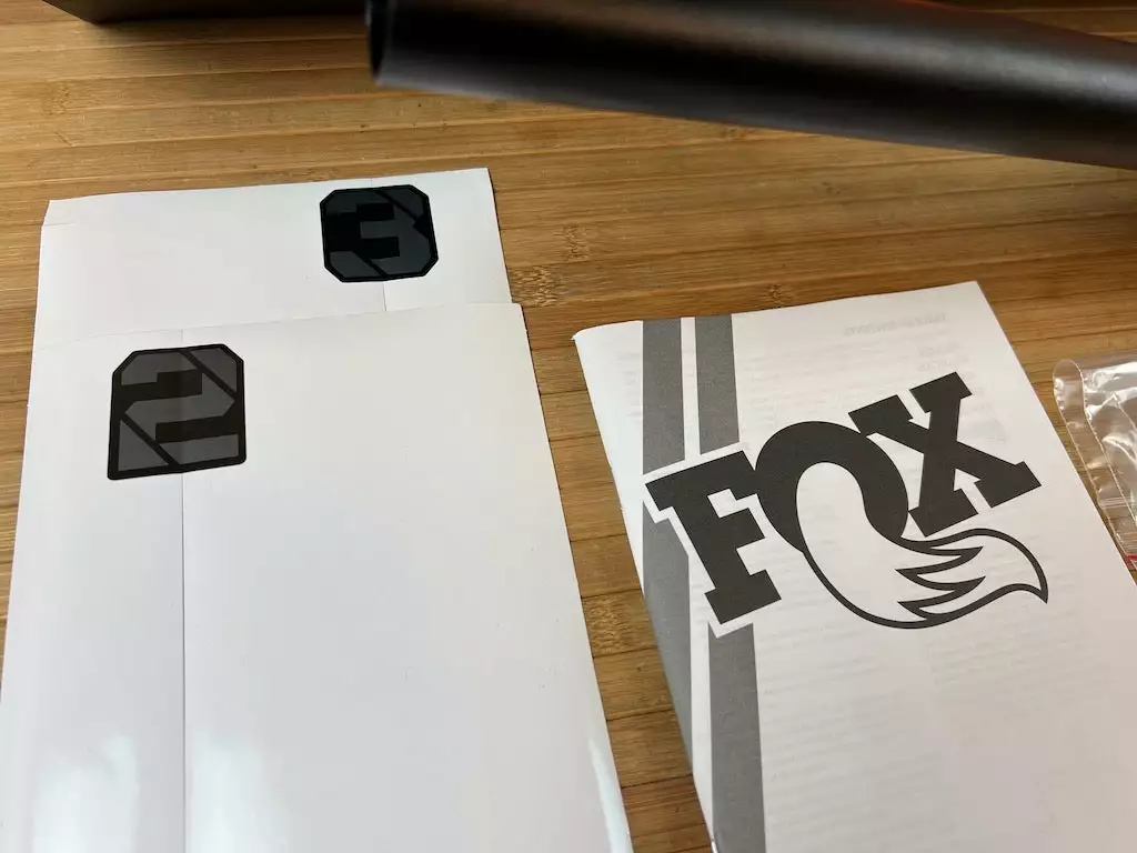 FOX 32 TC 2022 Kashima 40mm Gravel Federgabel 3 FOX 32 TC 2022 Kashima 40mm Gravel Federgabel – Bild 3