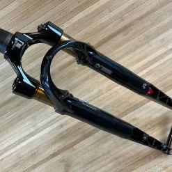 FOX 32 TC 2022 Kashima 40mm Gravel Federgabel 26 FOX 32 TC 2022 Kashima 40mm Gravel Federgabel -Fox-Laden IMG 4334