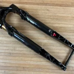 FOX 32 TC 2022 Kashima 40mm Gravel Federgabel 27 FOX 32 TC 2022 Kashima 40mm Gravel Federgabel -Fox-Laden IMG 4335