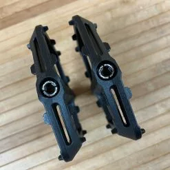 Race Face Ride Plattformpedale / Pedale Black 13 Race Face Ride Plattformpedale / Pedale Black -Fox-Laden IMG 4385