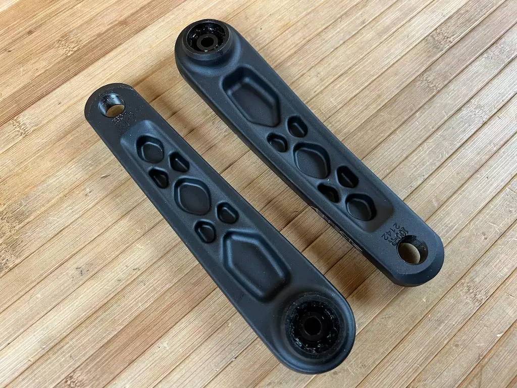 Race Face Aeffect-R E-Bike / EMTB Kurbel 160mm Black Bosch Gen 4 5 Race Face Aeffect-R E-Bike / EMTB Kurbel 160mm Black Bosch Gen 4 – Bild 5