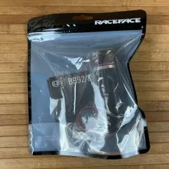 Race Face Pressfit BB92 30mm Innenlager