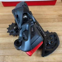 SRAM GX AXS Schaltwerk Eagle 12-fach 14 SRAM GX AXS Schaltwerk Eagle 12-fach -Fox-Laden IMG 4587