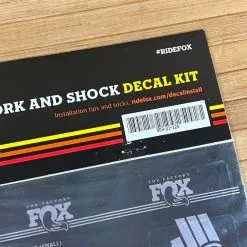 Fox Decal Kit Chrom Heritage Fork And Shock -Fox-Laden IMG 5025 1d06bfee aa57 4d82 9966 493e9b90b3d1