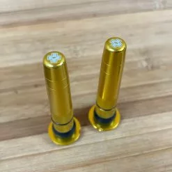 Muc-Off Stealth Tubeless Puncture Plug Set Gold -Fox-Laden IMG 5452 7d8d3676 5268 42b0 95ca 94dab62081be