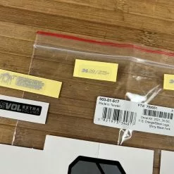 Fox Decal Kit 34 SC 2021 F-S Orange/Black Logo / Shiny Black -Fox-Laden IMG 5596