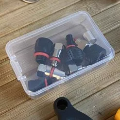 Jagwire Elite Bleed Profi Entlüftungskit Mineralöl 14 Jagwire Elite Bleed Profi Entlüftungskit Mineralöl -Fox-Laden IMG 5648 scaled