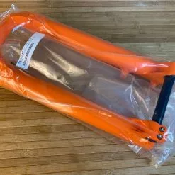 FOX 40 Casting / Lower 2017 27,5" Shiny Orange -Fox-Laden IMG 5712 scaled