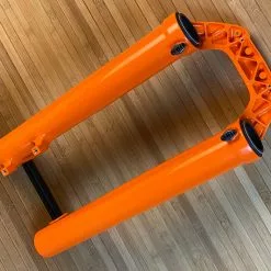 FOX 40 Casting / Lower 2017 27,5" Shiny Orange -Fox-Laden IMG 5717 scaled