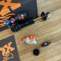 Fox DHX2 Factory 185x55mm Trunnion 2020 Dämpfer -Fox-Laden IMG 5955 scaled