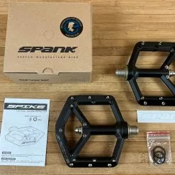 Spank Spike Reboot Pedale / Plattformpedale Black