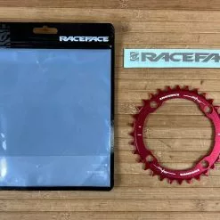 Race Face Kettenblatt Narrow Wide 104mm 32T 10-12S Red