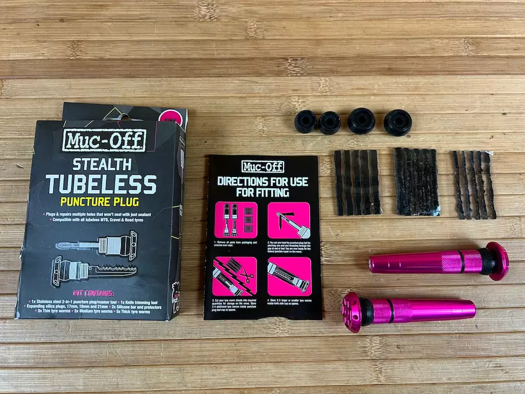 Muc-Off Stealth Tubeless Puncture Plug Set Pink 1 Muc-Off Stealth Tubeless Puncture Plug Set Pink