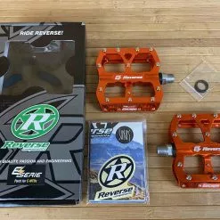 Reverse Components E-Escape Plattformpedale / Pedale Orange