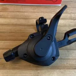 Box-components Box Components Two E-Bike Twin Schalthebel 9-fach - Schwarz -Fox-Laden IMG 6496 scaled