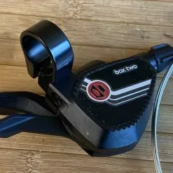 Box-components Box Components BOX Two E-Bike Twin Lever 9 Speed Schalthebel 8 Box-components Box Components BOX Two E-Bike Twin Lever 9 Speed Schalthebel -Fox-Laden IMG 6530 scaled