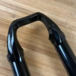 FOX 36 Casting / Lower 2017 27,5" Shiny Black Kabolt Boost -Fox-Laden IMG 6755 1353da3a bc8f 44a3 849a cb663a3192b3