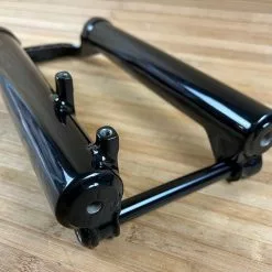 FOX 36 Casting / Lower 2017 27,5" Shiny Black Kabolt Boost -Fox-Laden IMG 6758 0e7c2068 dc1c 4da7 8ff7 4cbcf1d96ce0