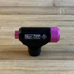 Muc-Off Muc Off MTB Inflator Kit Notfallpumpe Road -Fox-Laden IMG 6800 scaled