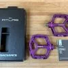Race Face Atlas 2022 Purple Plattformpedale / Pedale