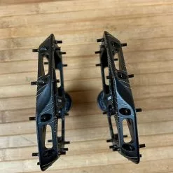 Race Face Atlas 2022 Black Plattformpedale / Pedale -Fox-Laden IMG 6851 7257d71e 5999 4701 8204 6cbd63b9525c