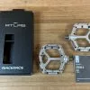 Race Face Atlas 2022 Silver Plattformpedale / Pedale