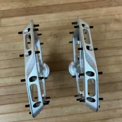 Race Face Atlas 2022 Silver Plattformpedale / Pedale -Fox-Laden IMG 6863 bd2bf03e ac7e 499b 9521 03ac1cb3e912