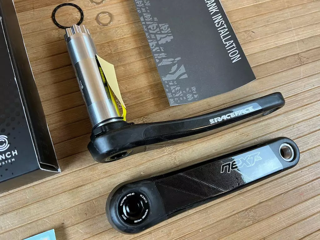 Race Face Next SL Carbon Kurbelset 175mm 68/73mm Black 3 Race Face Next SL Carbon Kurbelset 175mm 68/73mm Black â Bild 3