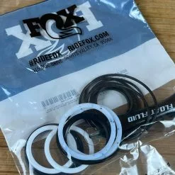 FOX Rebuild Kit Float Air Sleeve Dichtungen Dämpfer -Fox-Laden IMG 6893 6dc94d8e 8f2e 4306 a4fa 9953efa22dfb