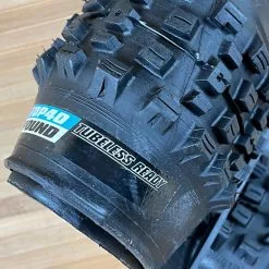 Vee Tire Attack HPL 27,5 X 2.5 Reifen 7 Vee Tire Attack HPL 27,5 X 2.5 Reifen -Fox-Laden IMG 6897 a67a74fb fc5c 4daf 9eb9 0f7cb878450d