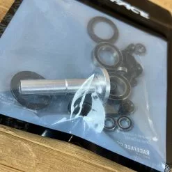 Race Face Atlas Pedal Rebuild Kit Lager / Ersatzteile -Fox-Laden IMG 6954 061677cf bdb1 4c2c a98e 9fb779b05abd