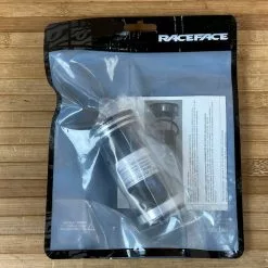 Race Face Pressfit BB92 24mm Innenlager X-Type -Fox-Laden IMG 7103 7b833a1c 4b17 469c 9438 251ee740551f