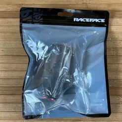 Race Face Pressfit BB92 30mm Innenlager Cinch EXT Seal -Fox-Laden IMG 7113 a173400f 51a1 4c1a 9c8b e9d3066d6011