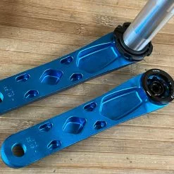 Race Face Atlas Kurbel 170mm Blue -Fox-Laden IMG 7456