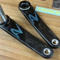 Race Face Next R Carbon Kurbelset 170mm 68/73mm Blue -Fox-Laden IMG 7481 ce966c25 938b 4037 8050 921d2c526628