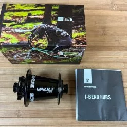 Race Face Vault VR Nabe Boost 110x15 32 Loch Schwarz