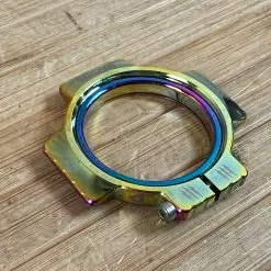 Muc-Off Muc Off Crank Preload Ring Oilslick / Iridescent -Fox-Laden IMG 7721 d39dd5e9 a2e0 4da6 961d 4344be4f08c1