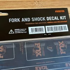 FOX Decal Kit Dekorbogen 2021 Custom Root Beer -Fox-Laden IMG 7732 0a77e135 6e6a 4ea1 b430 7d5bee30b9ba