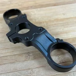 Fox 40 2021 Brücke Oben 52mm Rake Drop Upper -Fox-Laden IMG 7763 375d20f1 7d55 4527 8fa8 f0c47a09daf2