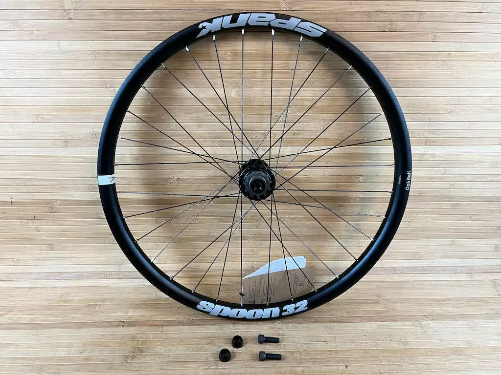 Spank Spoon 32 26" Hinterrad Schwarz Singlespeed 1 Spank Spoon 32 26" Hinterrad Schwarz Singlespeed