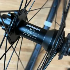 Spank Spoon 32 26" Hinterrad Schwarz Singlespeed 13 Spank Spoon 32 26" Hinterrad Schwarz Singlespeed -Fox-Laden IMG 7822 a48ca028 181c 444c a7ad 81911117aa59