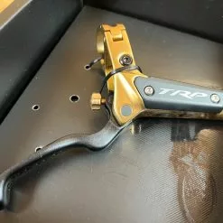 TRP DH-R EVO GOLD HD-M846 Bremse HR Hebel Rechts 17 TRP DH-R EVO GOLD HD-M846 Bremse HR Hebel Rechts -Fox-Laden IMG 7876 ce828d52 c979 4adb a50c c32db7081de0