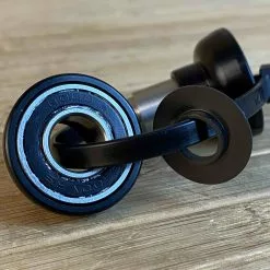 FOX Dämpferbuchse Kugellager 30x8mm Roller Assy -Fox-Laden IMG 7908 scaled