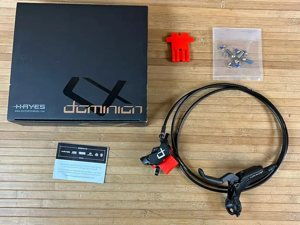 Hayes Dominion T4 Black Bremse HR / Rear 1 Hayes Dominion T4 Black Bremse HR / Rear