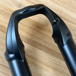 FOX 36 Casting / Lower 2017 26" Matte Black 831 9 FOX 36 Casting / Lower 2017 26" Matte Black 831 -Fox-Laden IMG 7949 8c54ed74 56ca 4f1c 8ace a55ddcdfade8