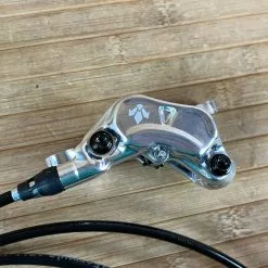 Formula CURA 4 Scheibenbremse Polish VR Oder HR -Fox-Laden IMG 7966 60206e0f 0823 456c 8c19 9a1d163bb4d8